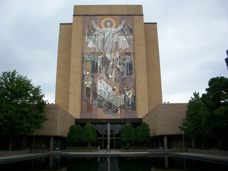 University of Notre Dame Touchdown Jesus Library
