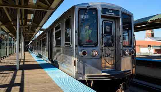 Chicago Police to Randomly Search Passengers at CTA Train Stations