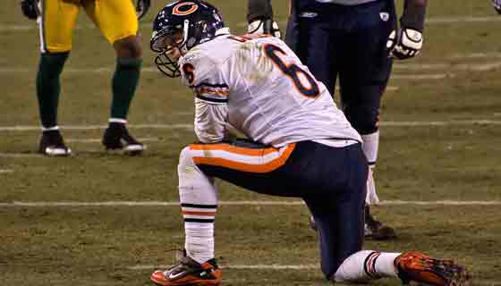 Chicago Bears Bench Jay Cutler for Former Notre Dame QB Jimmy Clausen